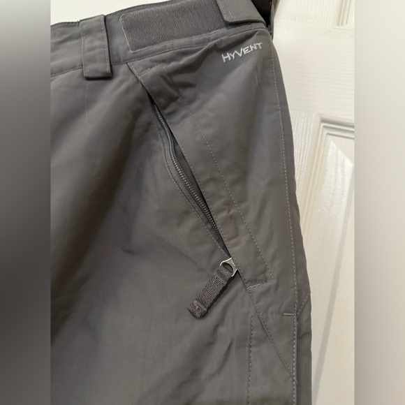 The North Face women’s ski pants plus Sz XL - Picture 2 of 5